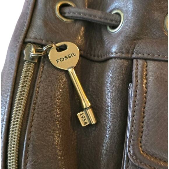 VTG Fossil Drawstring Bucket Shoulder Bag Brown Pebbled Genuine Leather Pockets - Picture 2 of 10